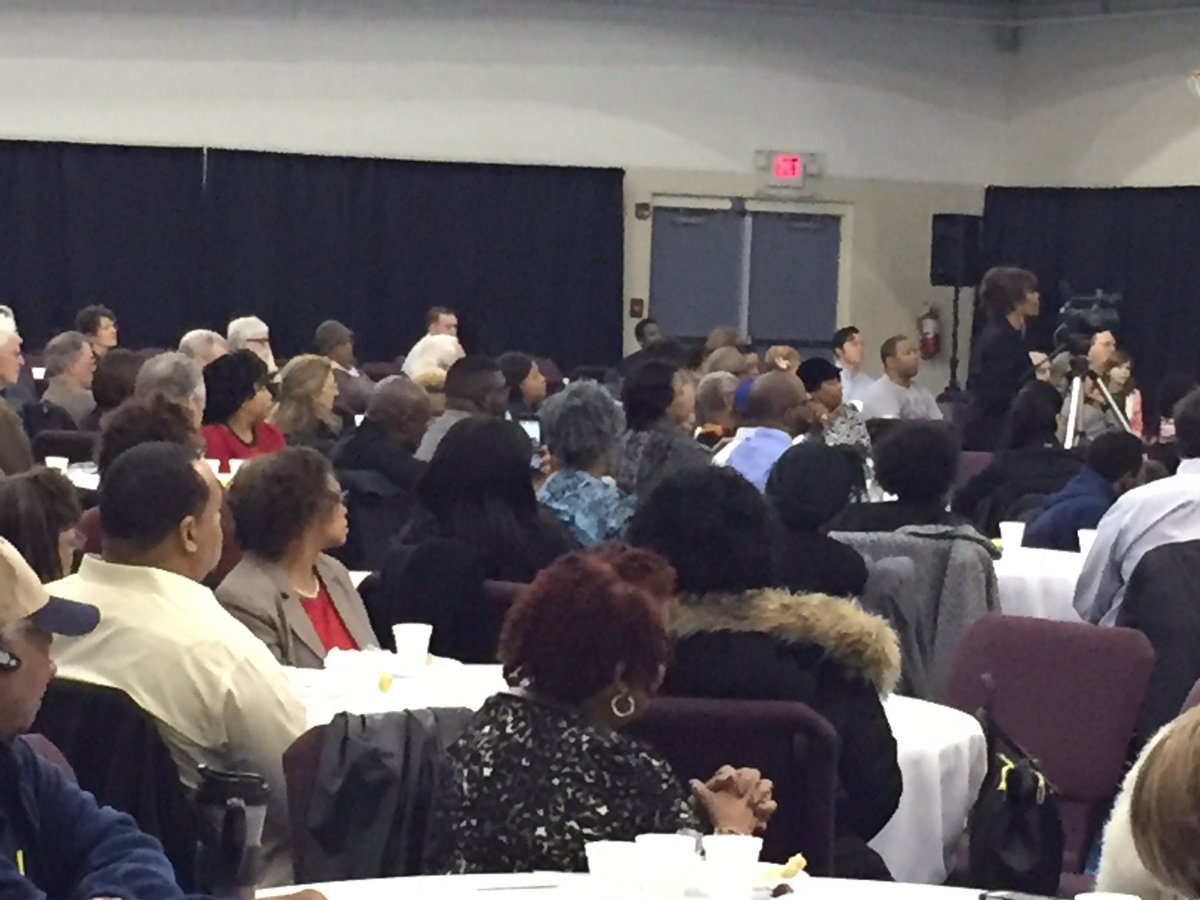 1VoicePrayerMov's tweet photo. Empower west Dr MLK breakfast at @ssclive featuring @DrRickyLJones , @KWCosby https://t.co/JThq5O6cSw