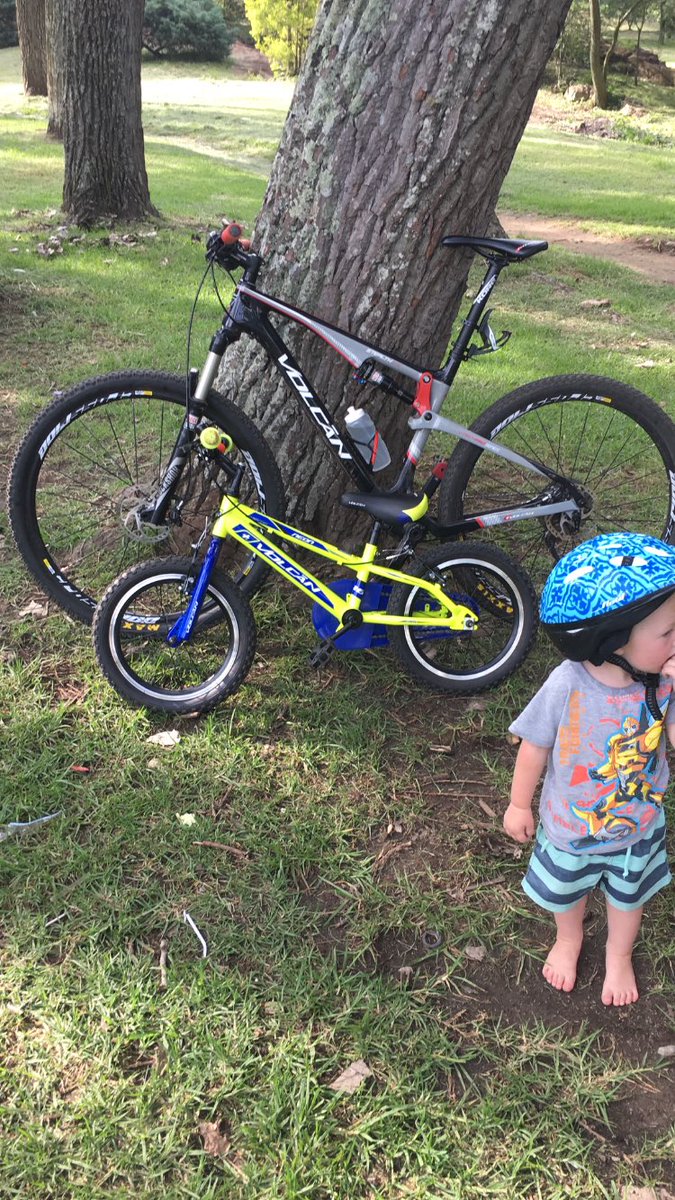 Timbiokinetics's tweet photo. Great holiday of riding through the generations on our @VolcanSA1  bicycles😀😀💪💪 https://t.co/nrHxUtjwgg