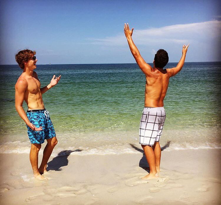 jmpallotta44's tweet photo. Man some things really never change... Happy Birthday to the best friend I could ask for👍🏼 #whenyouseethebooty🍑😂 https://t.co/M9YfubqI8y