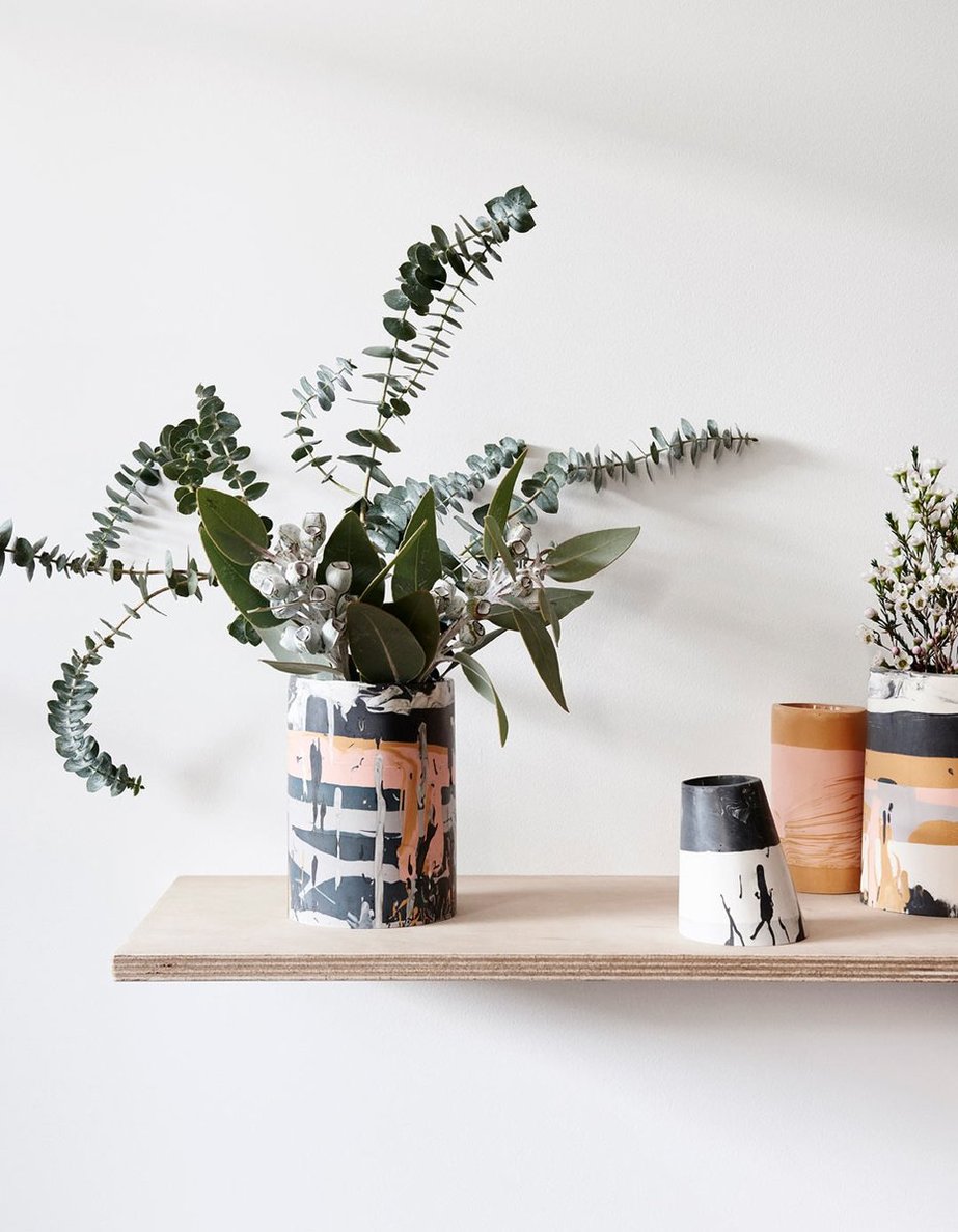 Eco Resin Vases by  Capra Designs bit.ly/2jJYYup