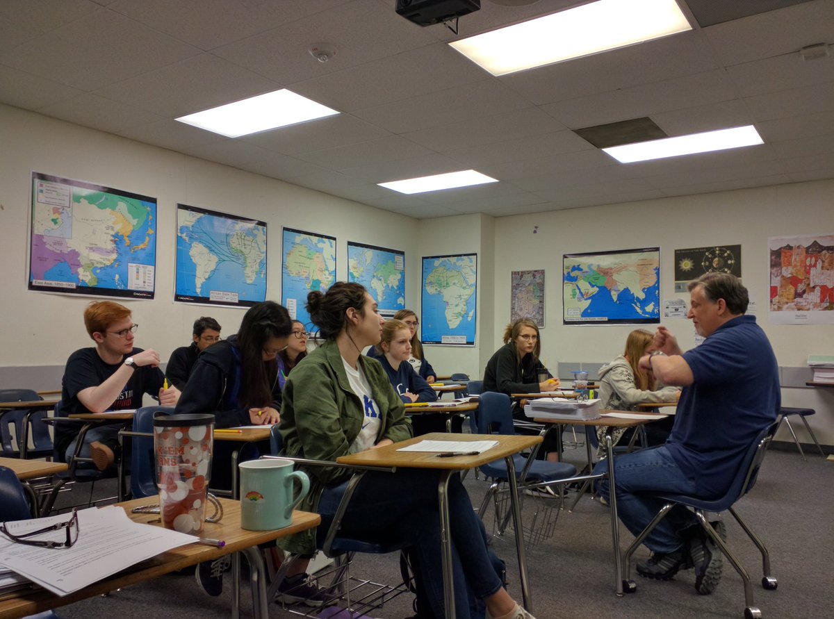 LitwithLitts's tweet photo. Acadec team working hard preparing for region. #SaturdayMorningMeeting #nosleepinginforus https://t.co/rRaKVGxoqQ