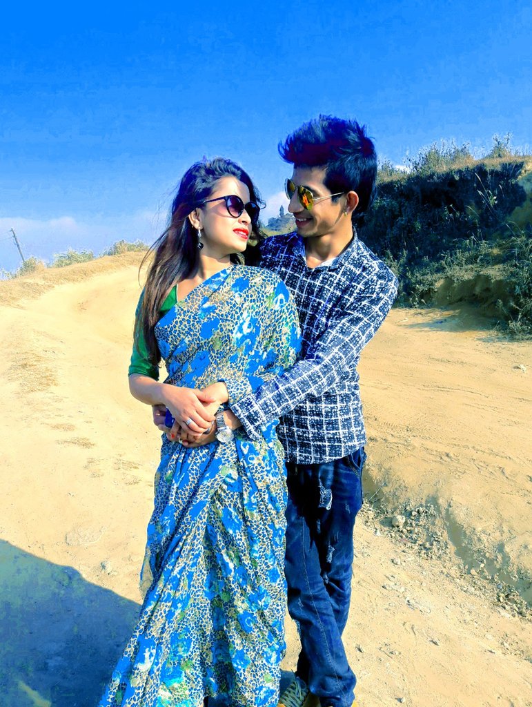 chauhan_pRalaD's tweet photo. आज म धेरै खुशी छु,जिवनको हरेक मोडमा अफ्ठारा चुनौती पार गर्दा गर्दै आज पहिलो चोटी विदेशी लगानीमा बनिएको नेपाली फिलिम "तुलसी"मा नायक बन्न पाए। https://t.co/m8JJrYOsdn