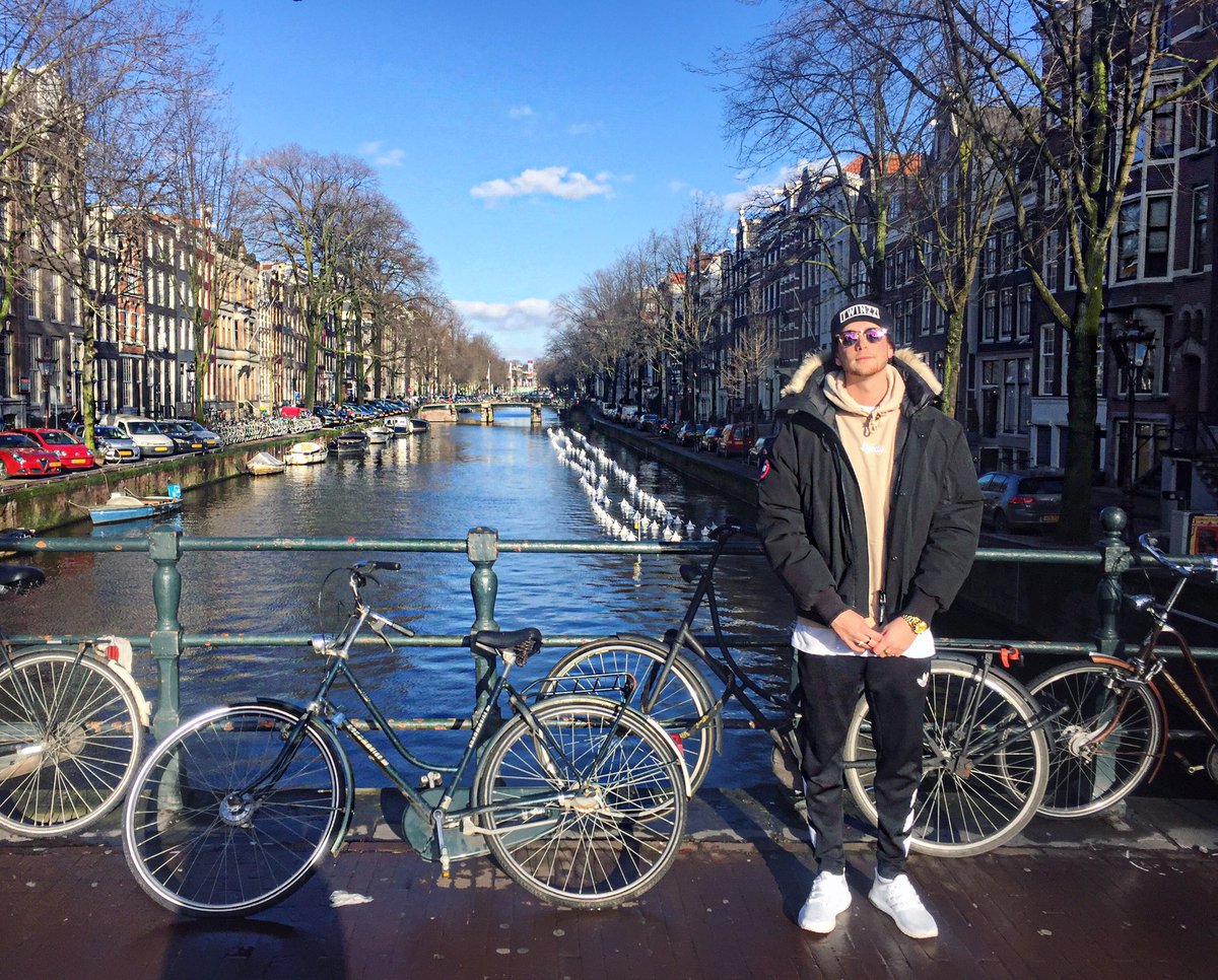 Ellie Tierney (@EllieJayne_xxx) Twitter