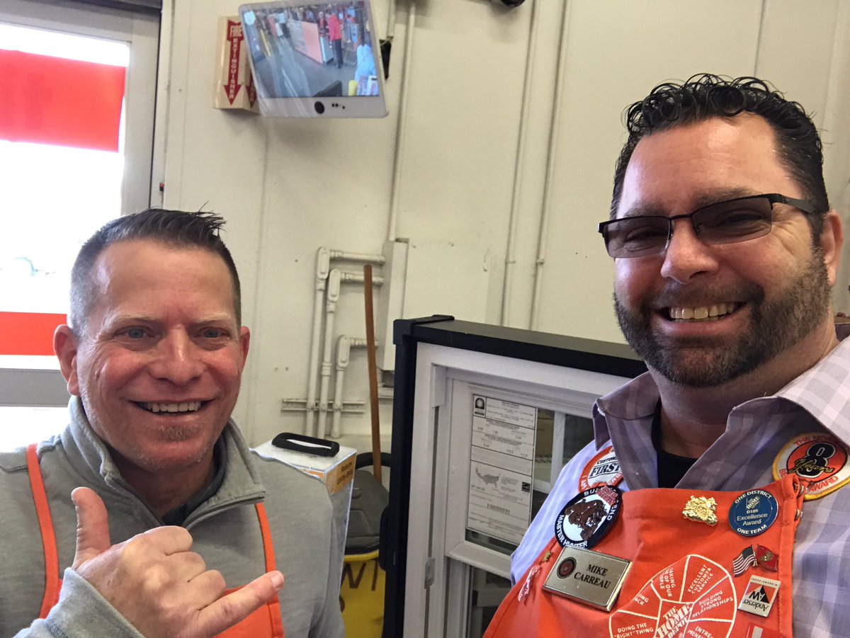 MichaelCarreau's tweet photo. Mike &amp; Mike getting it done at Mansfield HDE event. @CharlieM3133 @JimHicks_HDE @dennison_bryan @MansfieldHD https://t.co/gllskuMQzo