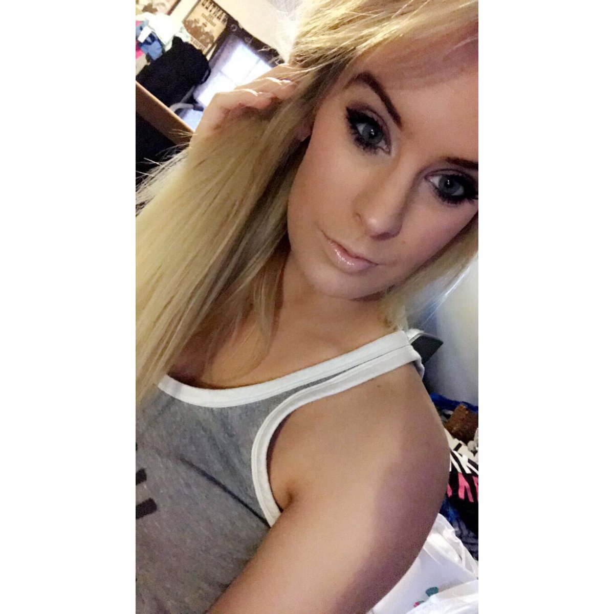 ThatblondeCandy's tweet photo. 💕💕💕💕💕💕💕💕💕💕💕💕💕 https://t.co/2tJmYEIwDM