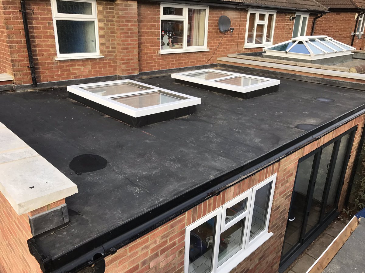 RoofSmartLtd's tweet photo. Roof extension completed by @RoofSmartLtd! #Hitchin #Hertfordshire #Letchworth #follow https://t.co/JyKlqXgwLY