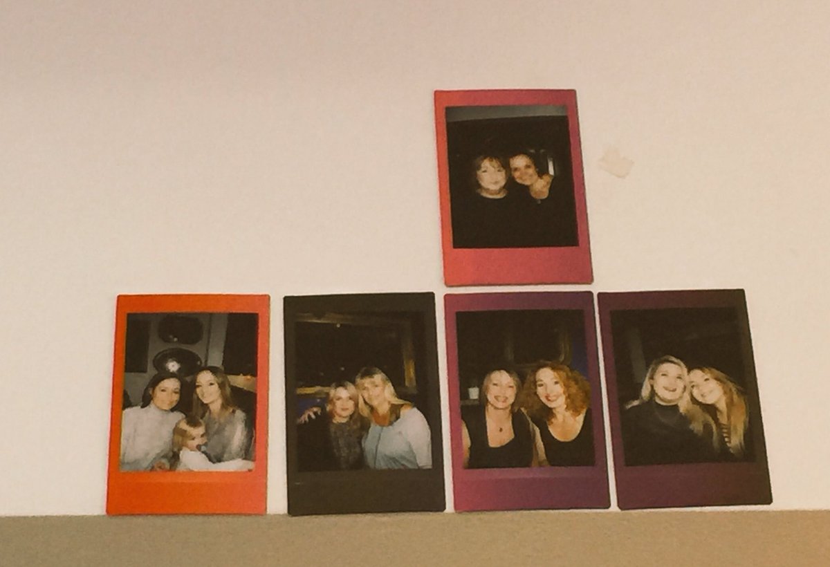 TwoSistersSkip's tweet photo. Join our rogues gallery of Two Sisters. Pop in for a drink with your sibling and join us on the wall! #oldschoolcamera https://t.co/7X1U0ClO4m