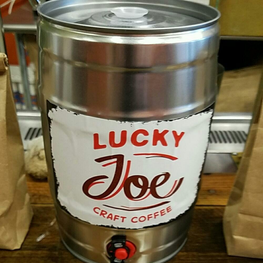 munomike's tweet photo. .#LuckyJoeCoffee @getStealz https://t.co/atbct5KAyn