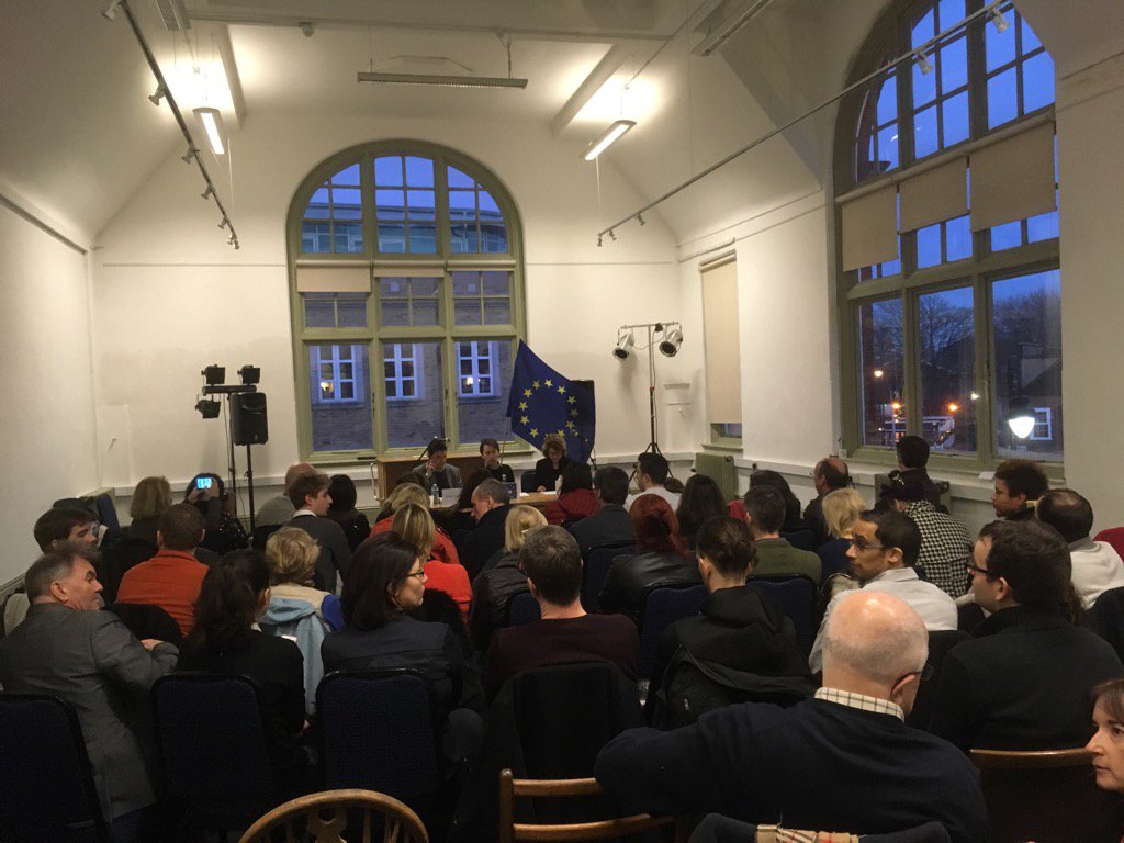 Lambeth4Europe's tweet image. Great turnout for @Wandsworth4EU's #Brexit discussion in #Clapham!