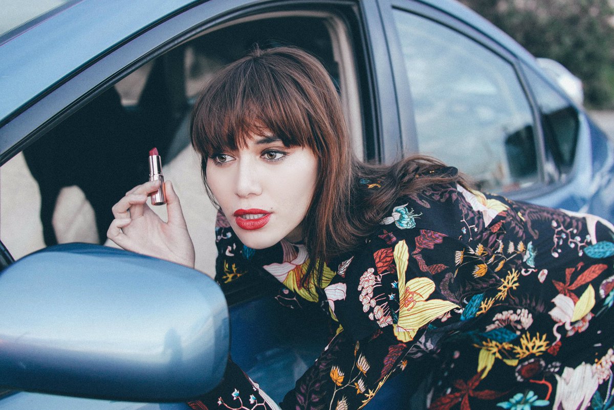 Natalieoffduty's tweet image. Pulled over on the side of the road to perfect a last minute red lip with @CTilburyMakeup's Quick n' Easy Collection. #ctpartner