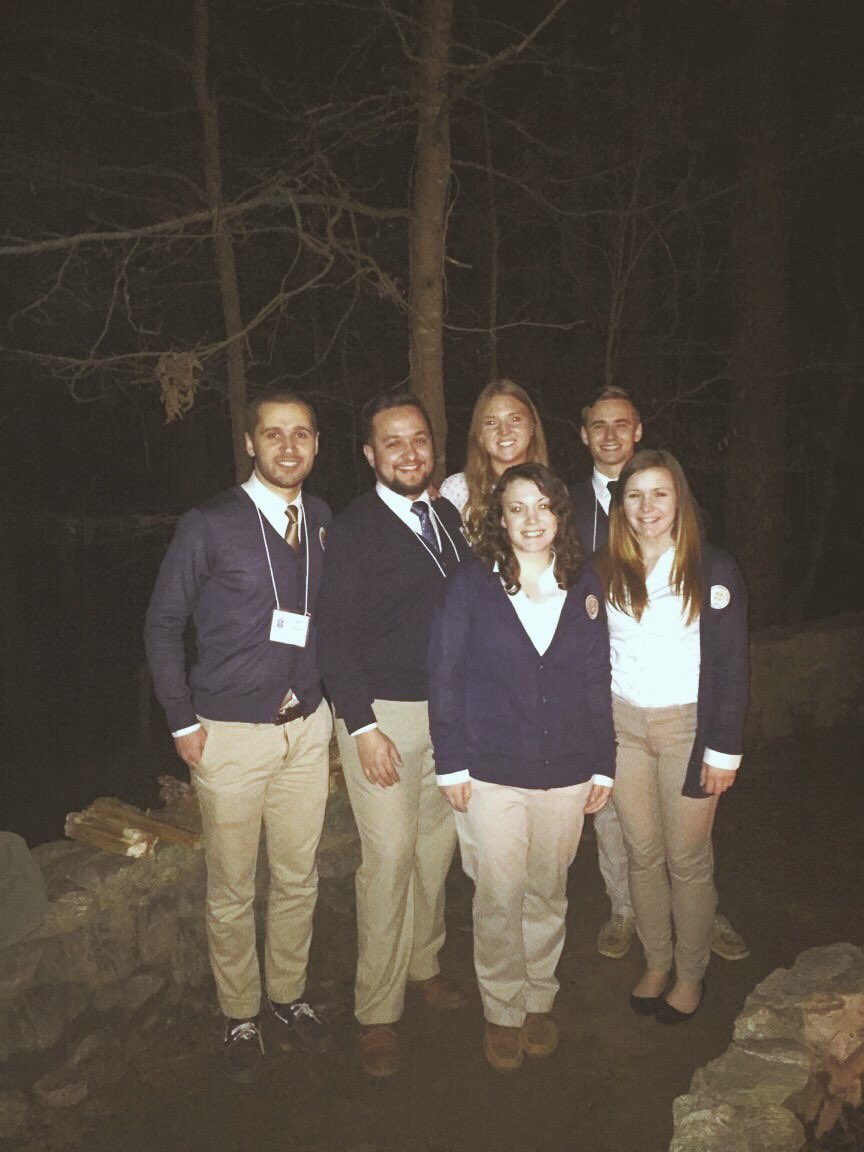 BlueKeyofESU's tweet photo. We are so grateful for the opportunity to learn to become better leaders at Clemson University! Thanks for hosting us @BKNC2017! https://t.co/YpoZjCtce8