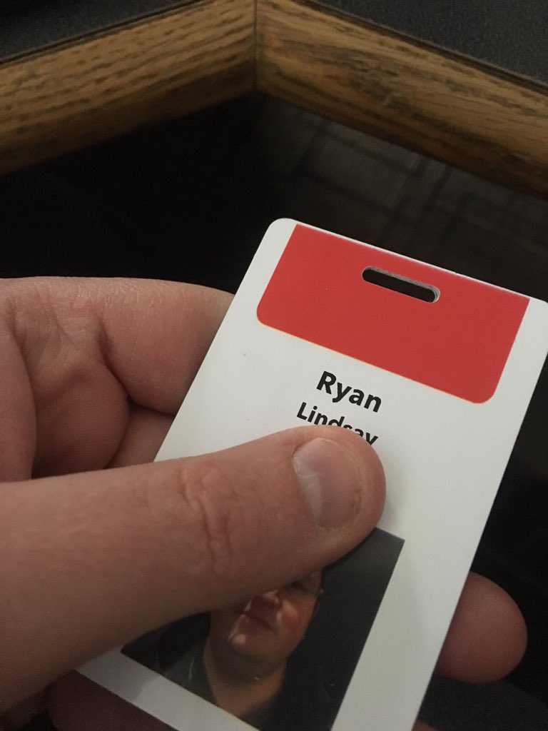 kissottawa's tweet photo. What ONE item could you NOT do your job, without?
For @THEryanlindsay it was his pass to get into the building today. #45MinsLate https://t.co/6tnEc1a9NJ
