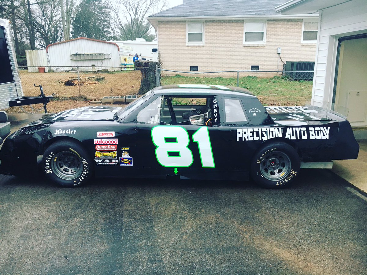 Justen_Dubay19's tweet photo. I love spoilin you 😈 #alwaysdiggin #81,89,8,49,29,5in17 https://t.co/pYbbBmRRRx