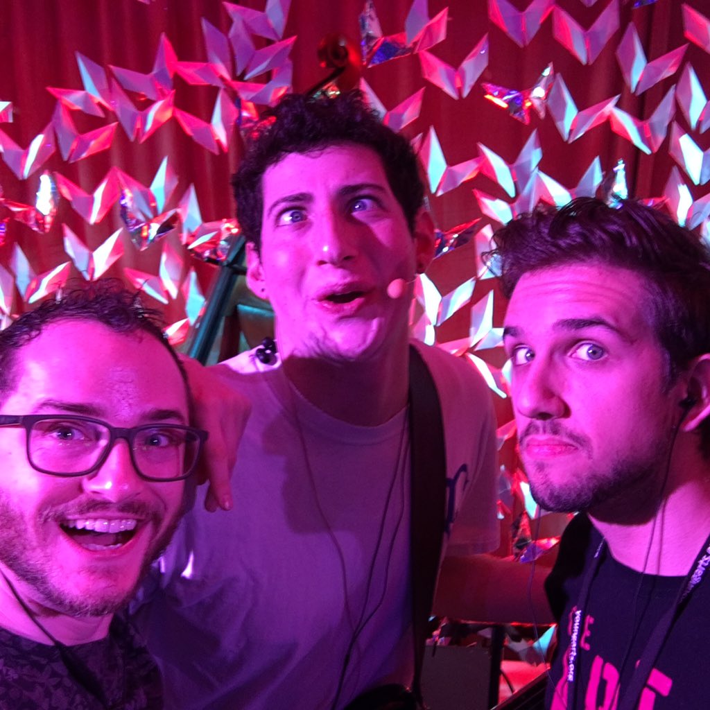 pascalleboeuf's tweet image. Honoring @morethan88 tonight with these gents at @YoungArts #BackyardBall where he'll be receiving an #ArisonAward