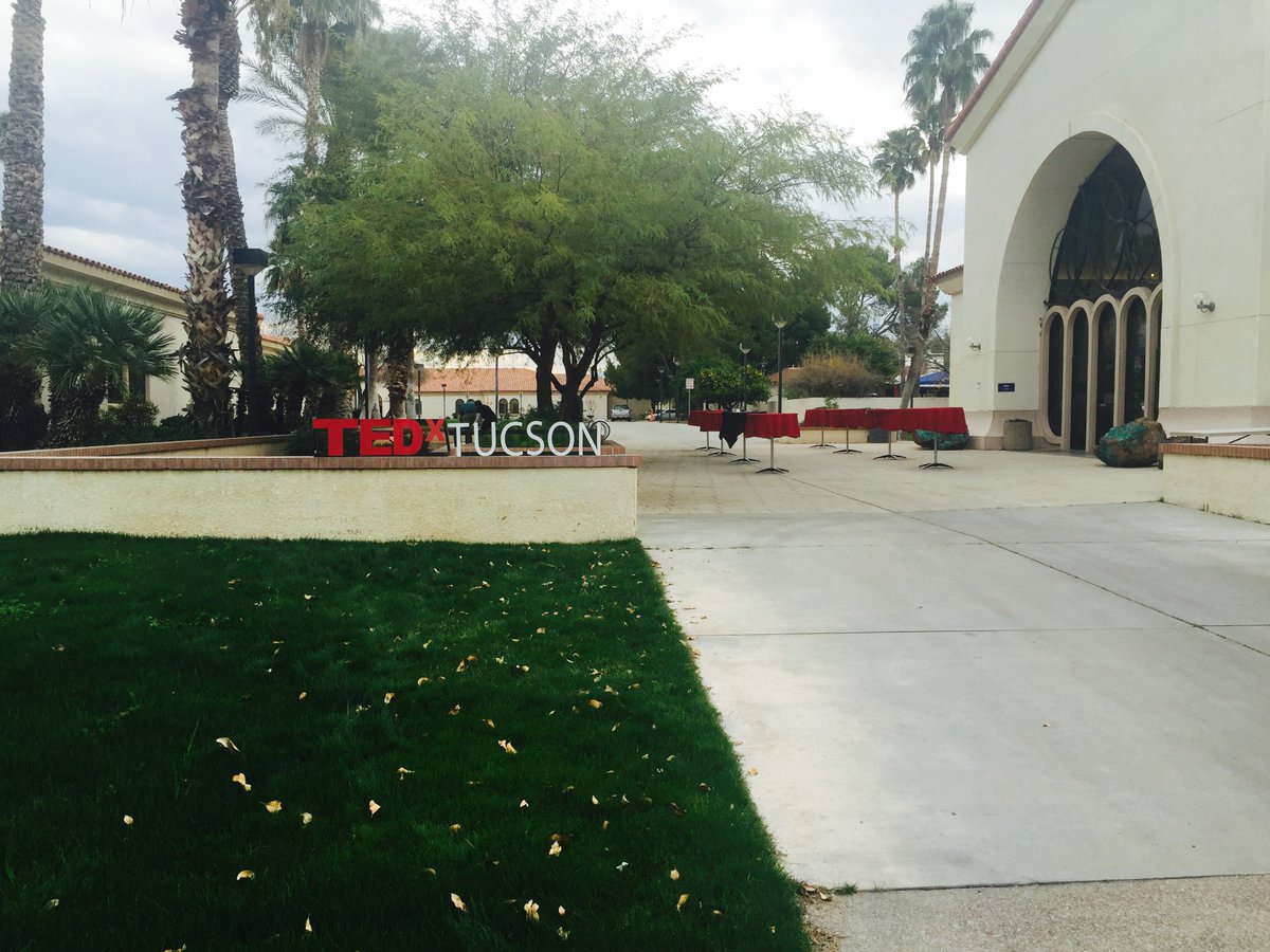 TEDxFH's tweet photo. #TEDxTucson #TucsonMayorRothchild
#hometown #nationalcontributors #openingintro #TEDx 
https://t.co/q27JuUIDoa https://t.co/HBSl197bwc