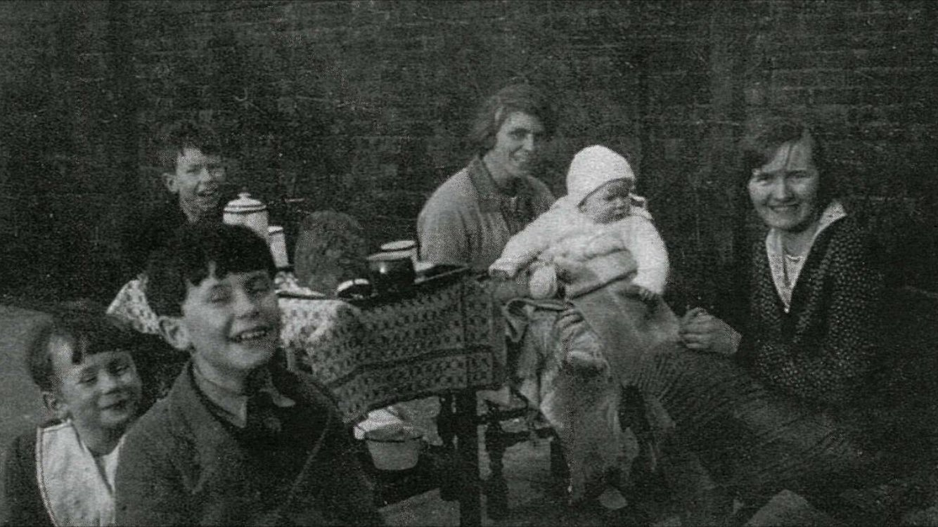 Jrr Tolkien Family JRR Tolkien's Great Grandson: 'My Brother Set Me 50