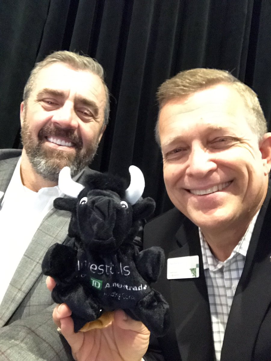 KimbrellRay's tweet photo. @TDAeritrade Bullish at the #marketdrive with TDAmeritrade. https://t.co/Dza8tpz3IC