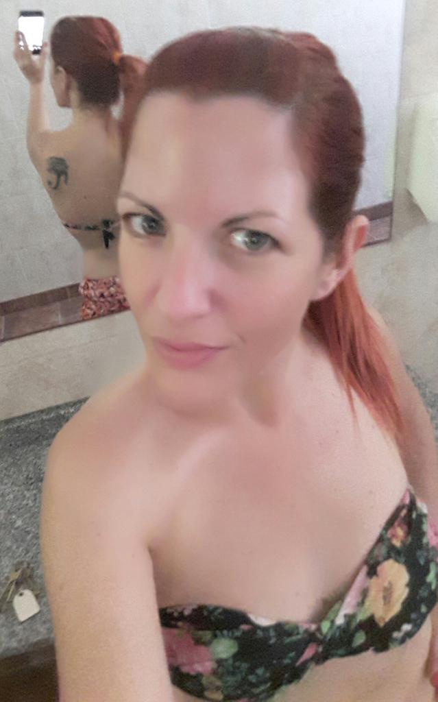 patingueta78's tweet photo. 🎶🎵no lo soñeeee los ojos ciegos bien abiertos.... 🎶🎵cumple sobri,bondiolita y ahora pile!!!! https://t.co/LTLKeVYdHF