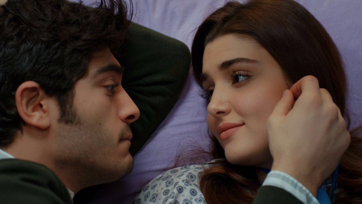 AskLaftanAnlamz's tweet photo. Ya sana bir şey olsaydı Hayat… 😞 #BenimAilem https://t.co/pO05i35vjw
