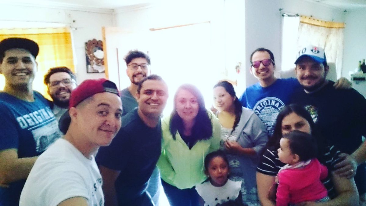 discipulosska's tweet photo. #bandadiscipulosska participando del #camp2017 #ipetri #trasciende con casi toda la familia acompañandonos! #graciasDios https://t.co/AzFe3OEVzc