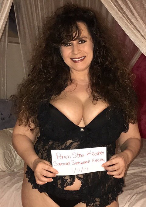 Watch Porn Star Keisha's leaked NSFW photo on TwXstars