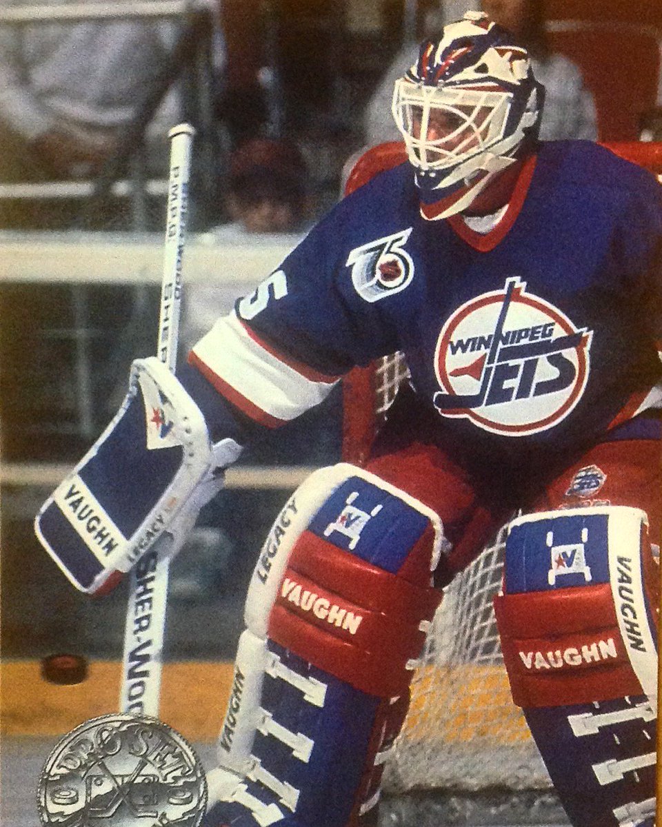 VintageGoalie's tweet photo. Happy Birthday to former Jets netminder Bob Essensa. Drafted by the Jets in 1983.Excellent competitor. Best matching gear. #SolidTender https://t.co/rSgAUcV8To