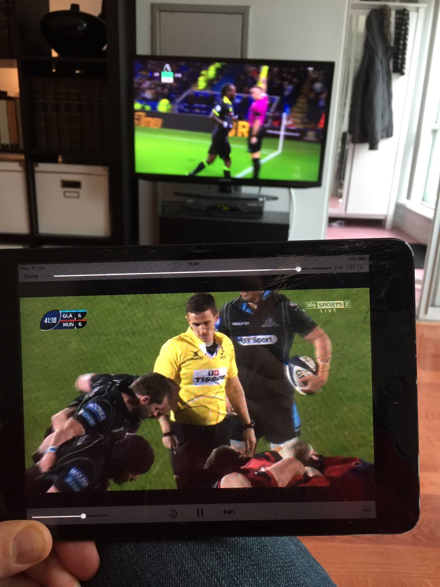 JamesMc02's tweet photo. Set up well for the afternoon #Munster #sports #multitasking ⚽️🏉 https://t.co/O1GWOjE9rd