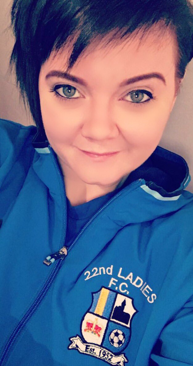 weevlt's tweet photo. #newtracksuit #2'sinblue #upa2's @22ndladiesfc https://t.co/q1F39DoIDW