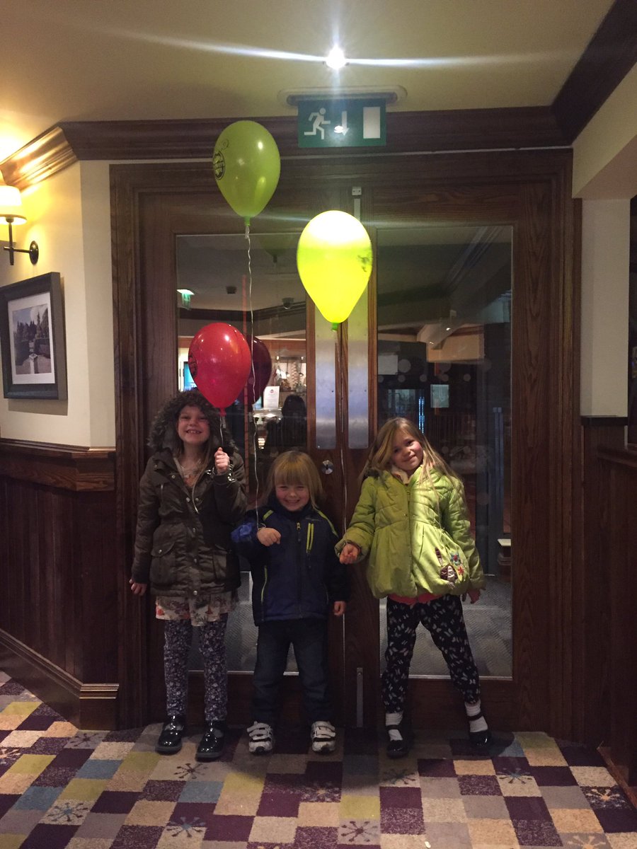 More happy guests with full tummies leaving today! #OneWinningTeam #Bexleyheath <a href="/ianvance83/">ian vance</a> <a href="/WeAreSUGM/">WeAreSUGM</a> 😁😁😁