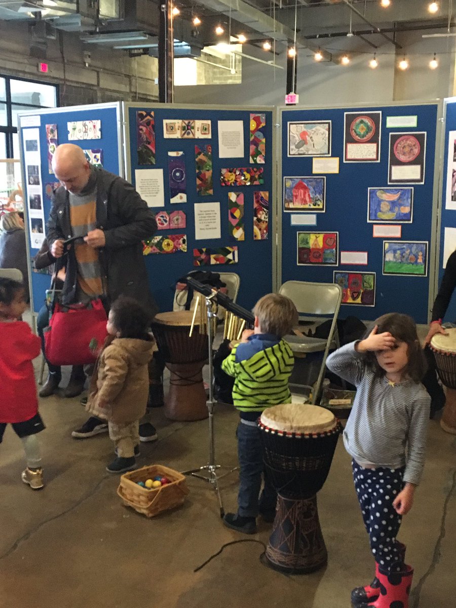 HeatherEHoladay's tweet photo. At DCPS arts showcase on fleek! @dcpublicschools @dcpsrising #CreateDC https://t.co/Mi9G00vv76