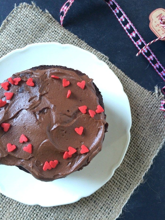 kerrycooksblog's tweet photo. Sometimes you just need to eat an entire chocolate cake 😈 #minicakerecipe

https://t.co/TbrRXndBcm https://t.co/rMuYXt62iE