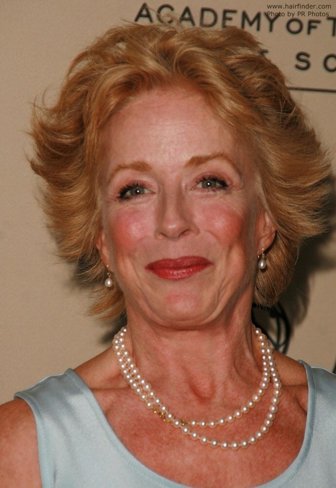 FELIZ CUMPLEAÑOS, HOLLAND TAYLOR! / HAPPY BIRTHDAY, HOLLAND TAYLOR! (74)  