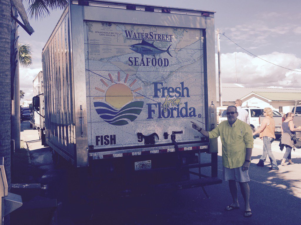 Eva Janine Hopkins tweet media