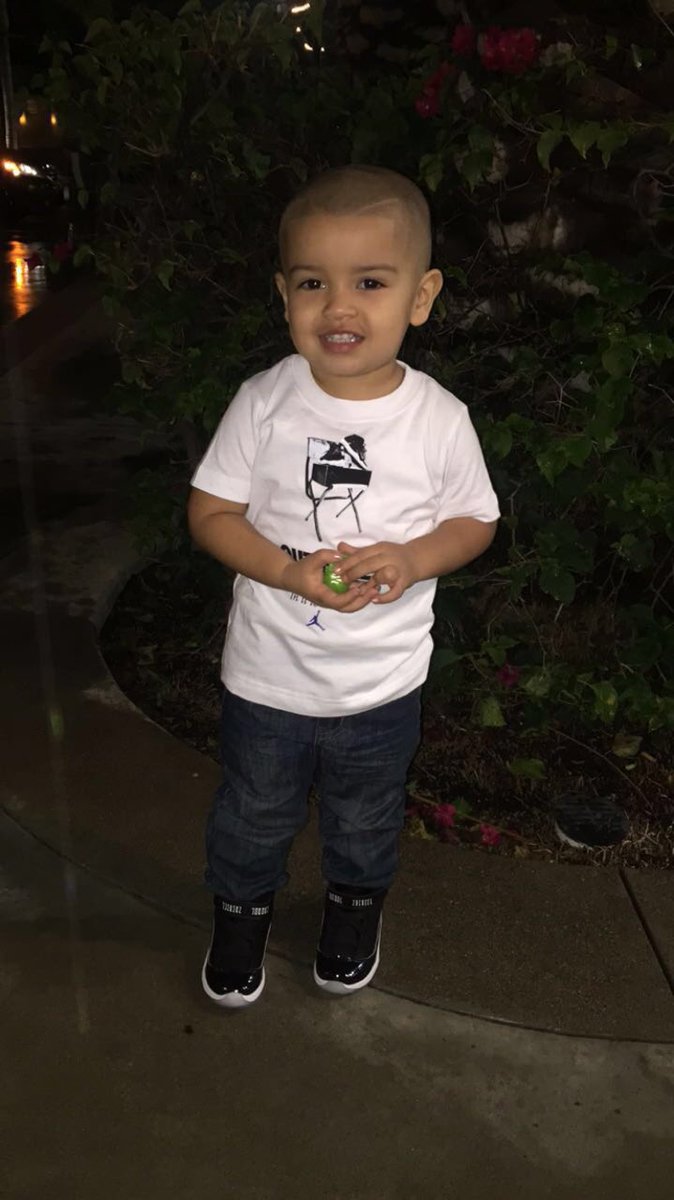 Thee_Real_Sammy's tweet photo. Happy birthday to my oldest. Turned 3 yesterday. #MyPapas #HandsomeLikeDaddy #StayFresh #SpaceJam11s #Big3 #HalfMyWorld #SammyJr #01/13/2014 https://t.co/dbz4WoZHWX