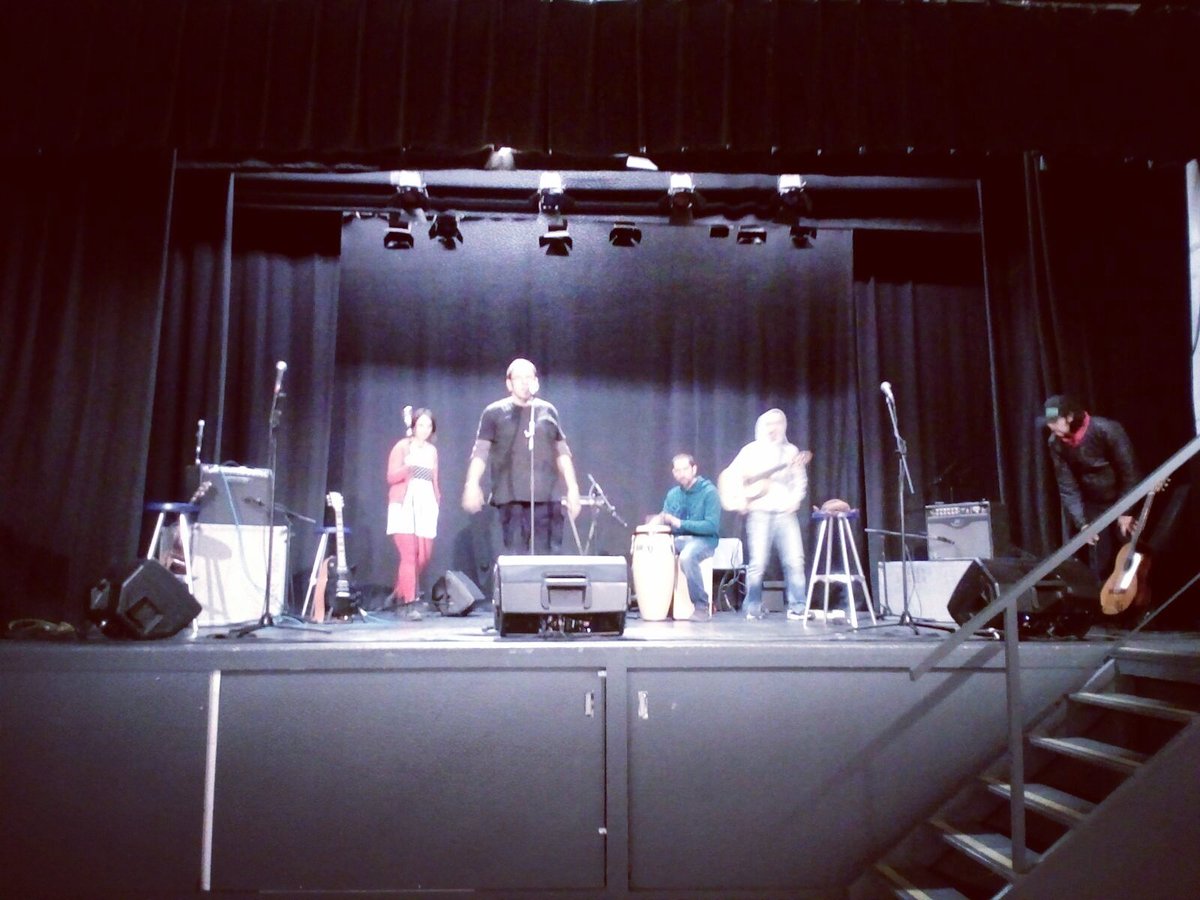 Gava_Jove's tweet photo. Aquesta nit, a partir de les 20h concert a #americanlake!! #gavajove #circuitmusical @AjuntamentGava https://t.co/qe84dNdzWw