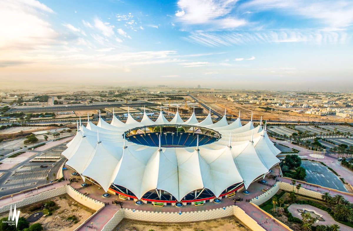 Ing fahd stadium. Стадион короля Фахда. Стадион короля Фахда Рияд. Кинг Фахд стадион. Саудовская Аравия King Fahd Stadium.