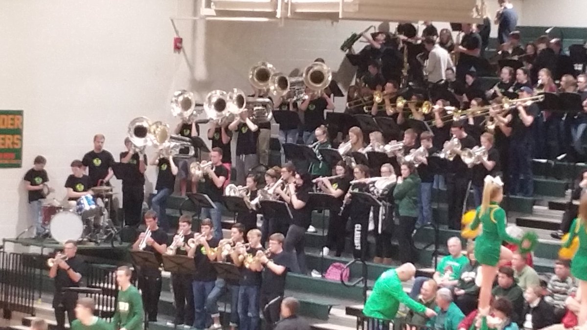 Chris75Stoner's tweet photo. The @WeareFCBand is second to none. It's 'Jungle Boogie' time, a favorite of @newstribscores head cheese @NT_GregMengelt https://t.co/Zu0PsdtQU5