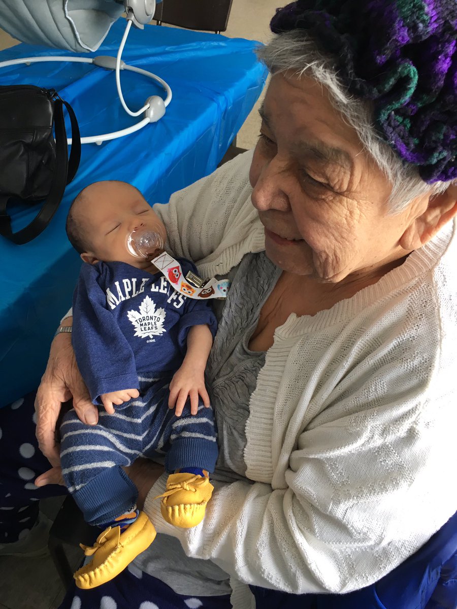 waub's tweet photo. Our son got to meet his chi-nokomis (great grandma) today, and she approved of his outfit #GoLeafsGo https://t.co/CRJlapeiUp