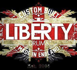 VisionsOfFloyd's tweet photo. @libertydrums The best of Irish from everyone in Visions Of Floyd to our friends in Liberty Drums U.K at NAMM 2017
#vofirishfloydshow https://t.co/96ECzLozuL