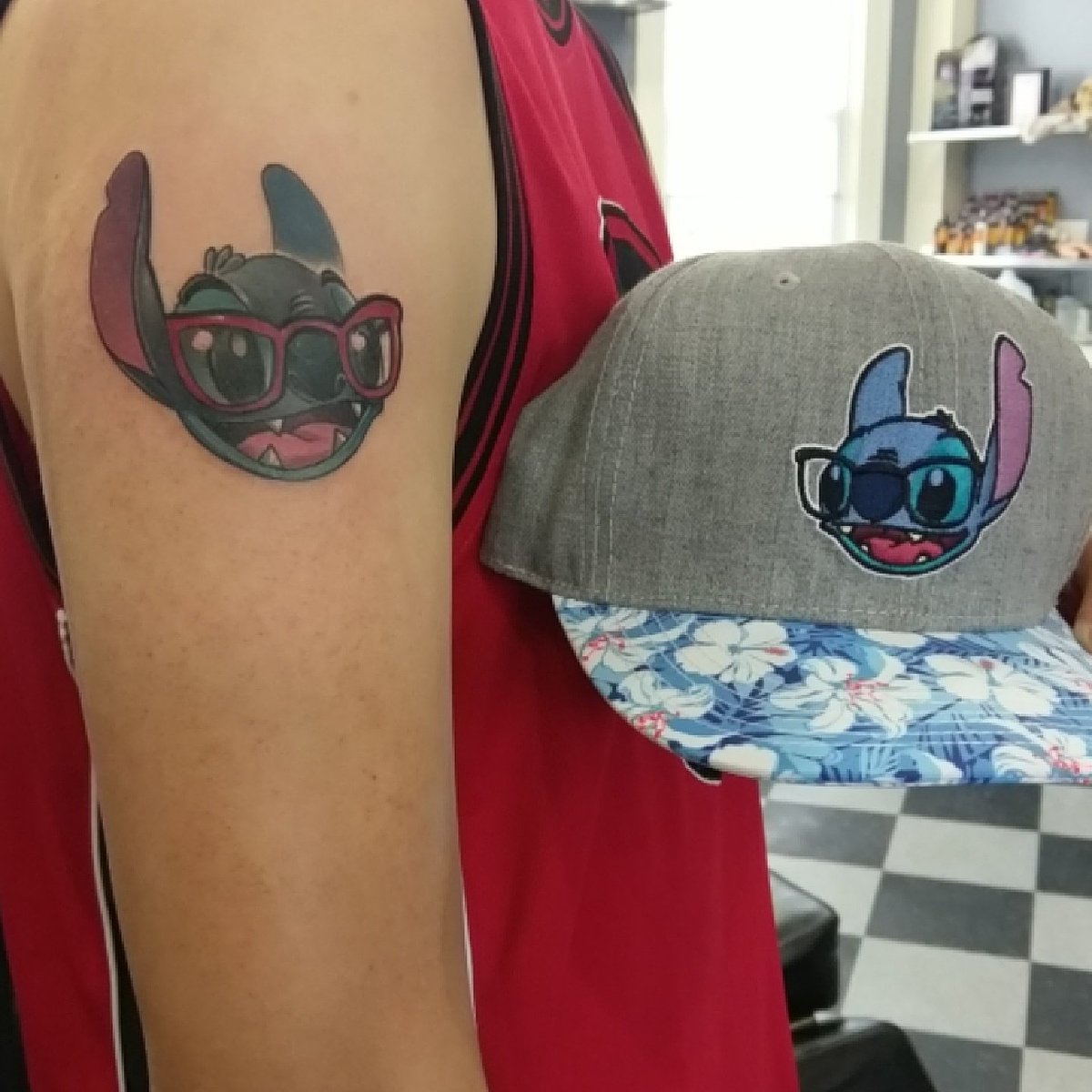 its_that_1_guy's tweet photo. My 1st tattoo done by the AH-MAY-ZING @Lu_SkyWalker at @ArtisanPgh! I fuckin' LOVE it!! #NerdStitch ๐ค๐ https://t.co/gyk2LSy7Wu