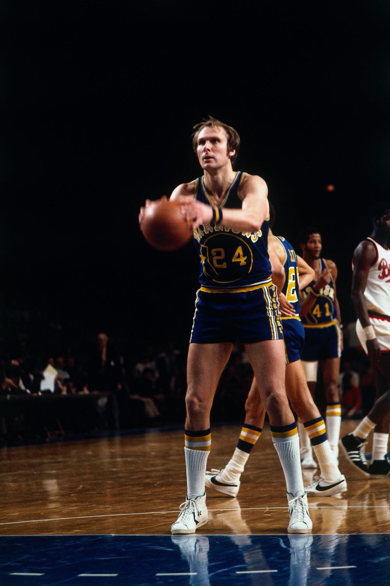 It runs in the family Florida's Canyon Barry, son of Rick Barry, shoots