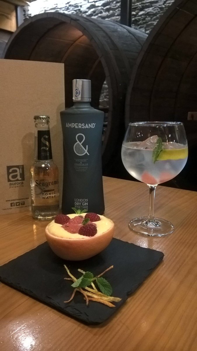 PulperiaAurora's tweet photo. Ven a probar nuestro postre de pomelo pensado para acompañar tu gin tonic de ampersand https://t.co/6oA8fB5DYR