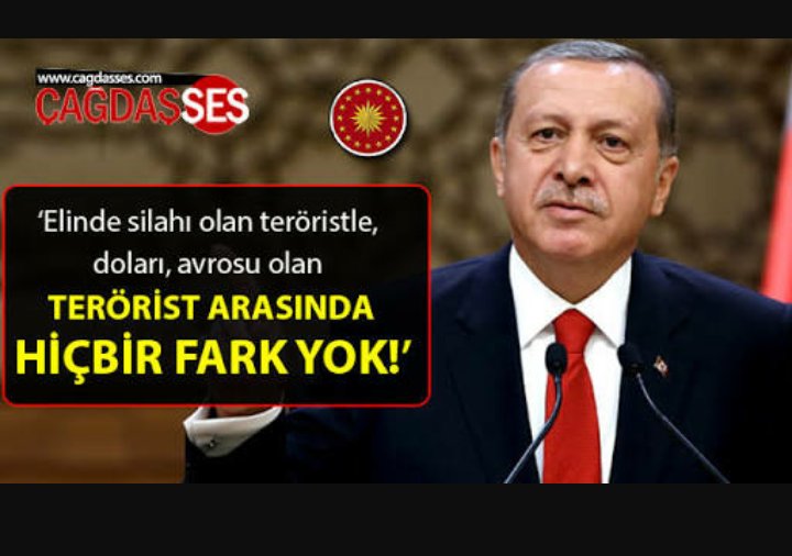 mahirr_deniz's tweet photo. RTE: Elinde silahı olan teröristle; elinde doları,avrosu olan terörist arasında fark yoktur.
BUNU SÖYLEYEN BİRİ BAŞKAN OLURSA EKONOMİ NOLUR? https://t.co/xctzqCgT5o