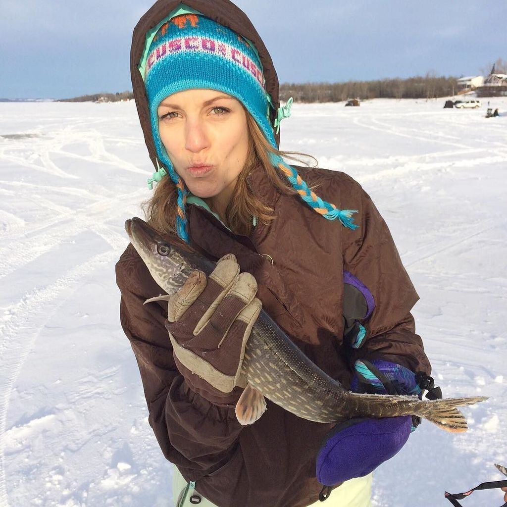 JenRawsonRD's tweet photo. My first ever catch! I gave him a kiss and said sorry when I put him back. #NotAFisherman - https://t.co/gKxUT5Vc2f https://t.co/d6Y4jFcpDm