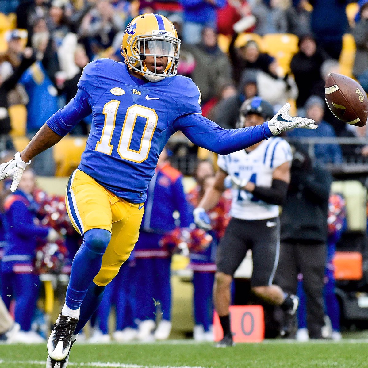 Pitt_FB's tweet photo. Quadree Henderson &amp; Tony Dorsett are the only players in #Pitt history to surpass 2,000 all-purpose yards in a season. #H2P @WalterCampFF https://t.co/Mr9RiRDmes