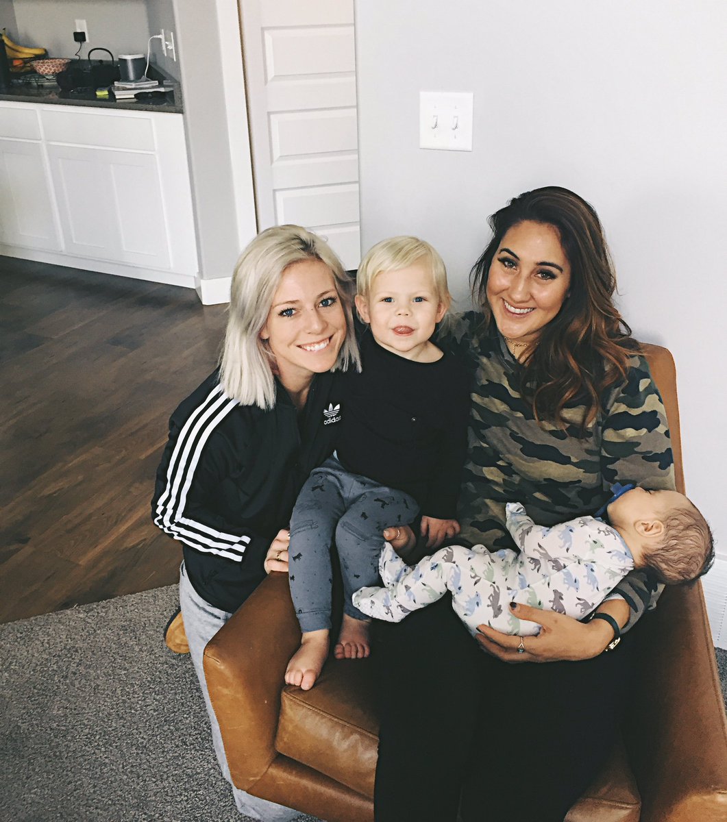 CarleeHolmoe's tweet photo. https://t.co/Jm4FPbmTWi