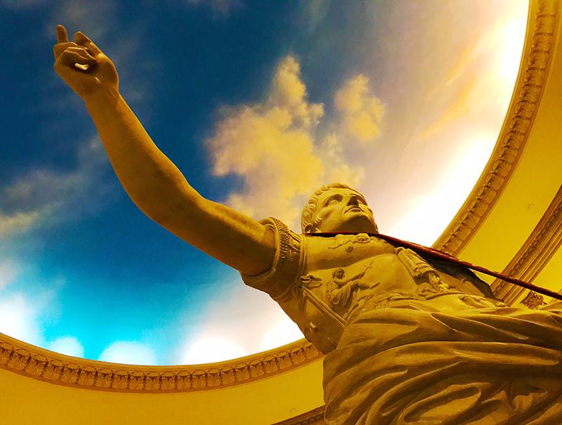 TotalVegasBlog's tweet photo. All roads lead to ... #Vegas. Hanging out at @CaesarsPalace with Caesars. https://t.co/u4rFzhaIYT https://t.co/7F3ilL8nKS