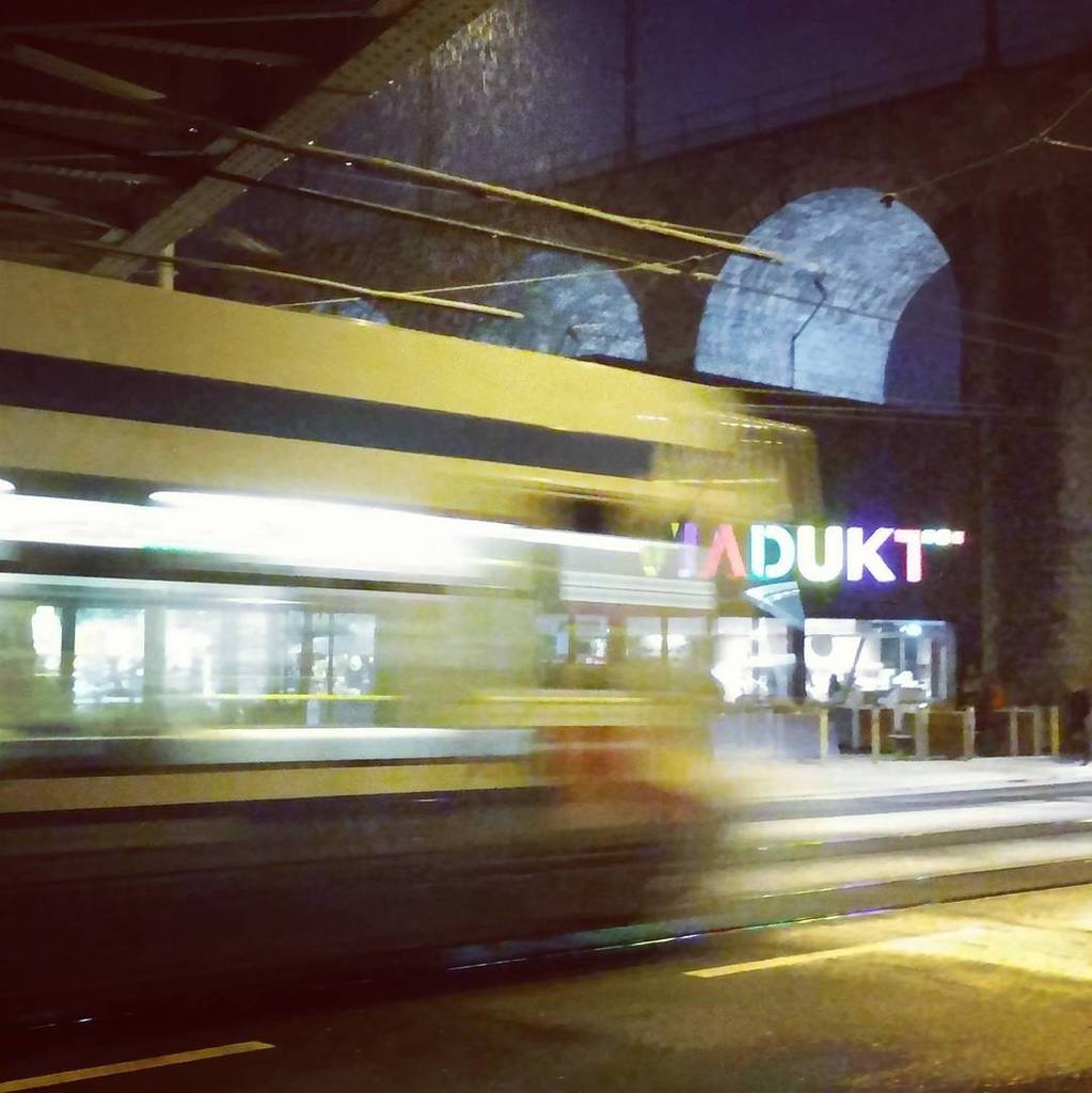 travel_memo's tweet photo. Tram im Viadukt Zürich. .
#tram #vbz #vbzbewegen
#Zürich #Westend #igerszurich #ig_switzerland #inLoveWithSwitzerla… https://t.co/AwcNr8BTzn