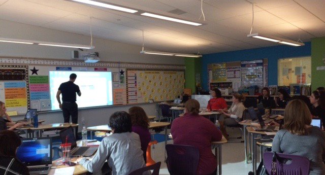 isntitabouttime's tweet photo. Latest IT Epson Projector training for teachers. #toolkitmagic @WoodlandMilford @milford_tech @MilfordSchools https://t.co/pjeSxgGU0G