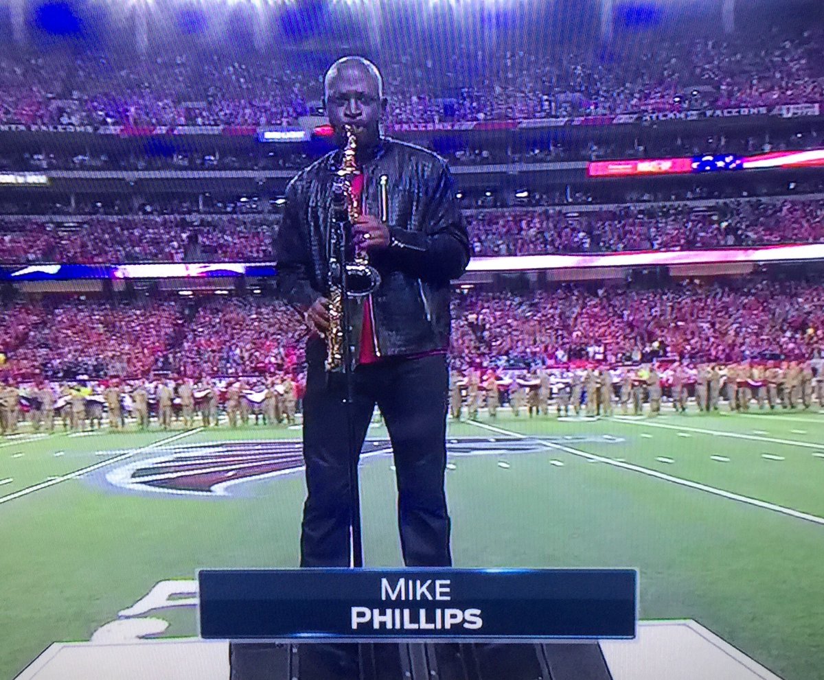 miceisnice's tweet photo. @m_dot_philly nailed that National Anthem!! https://t.co/chznFatyXd